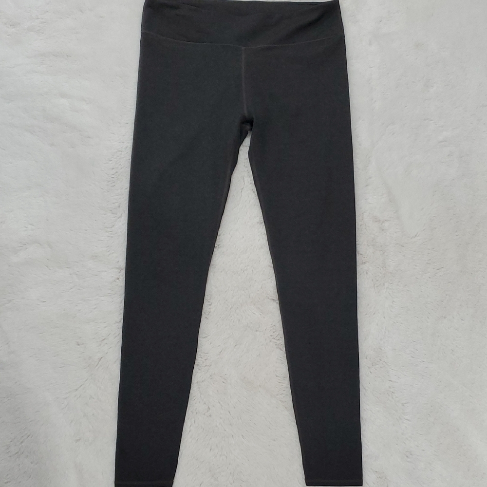 Fabletics High-Waisted Charcoal Leggings. Size Large